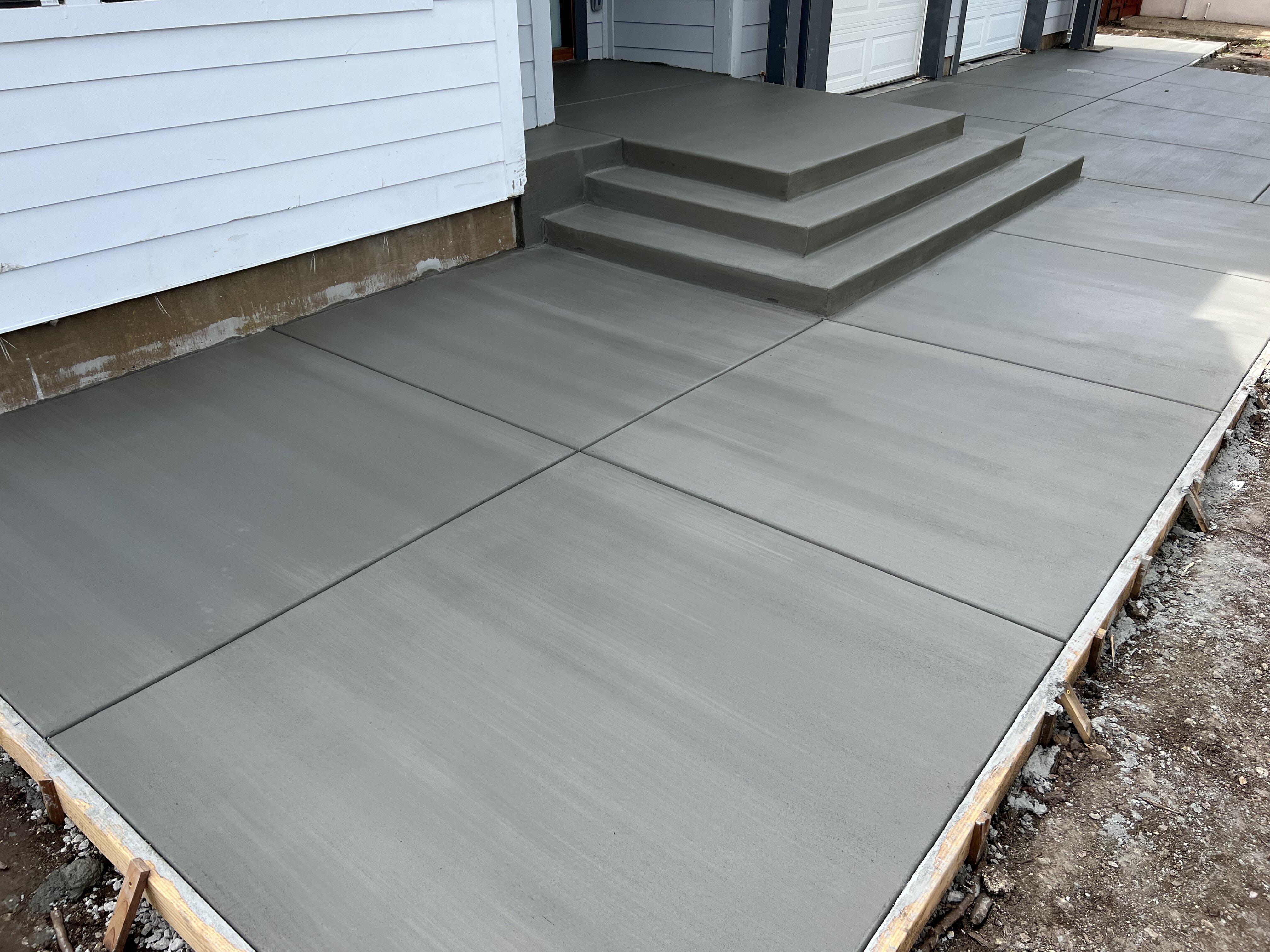 Stamped and decorative concrete installation