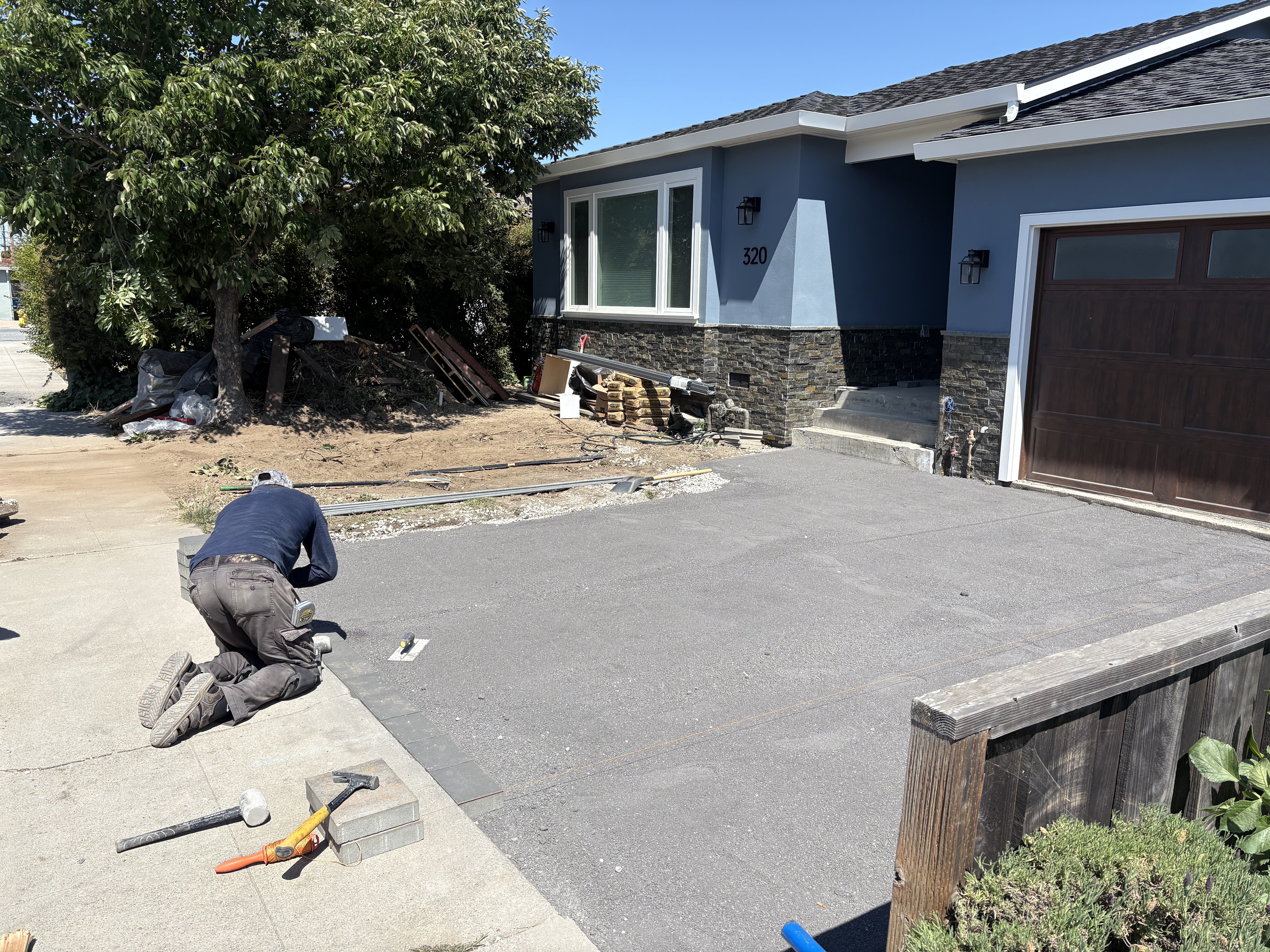 Stamped and decorative concrete installation